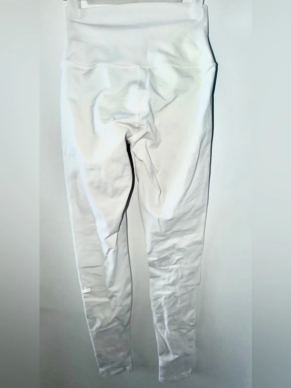 ALO Yoga High-Waist Airbrush Leggings Ivory